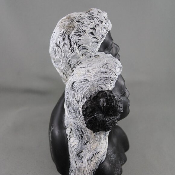 Coral Figurine (VTG) - Na Ipo by Frank Schirman - Made with Coral - Picture 10 of 11